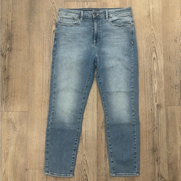 Modern American Soho Crop Jeans 👖 - Picture 5 of 12